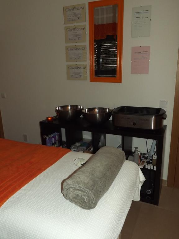 Casa Ceedina Bed And Breakfast & Beauty Batalha Exteriör bild