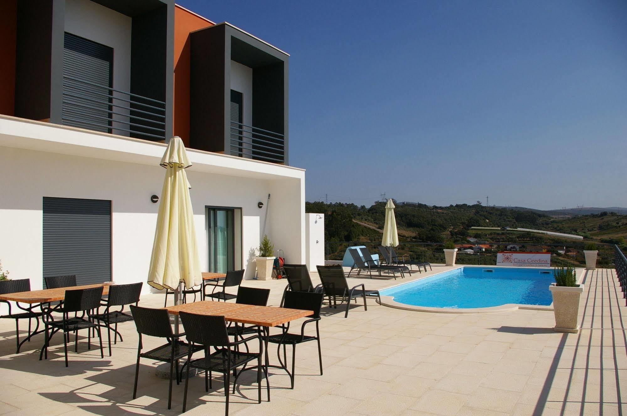 Casa Ceedina Bed And Breakfast & Beauty Batalha Exteriör bild
