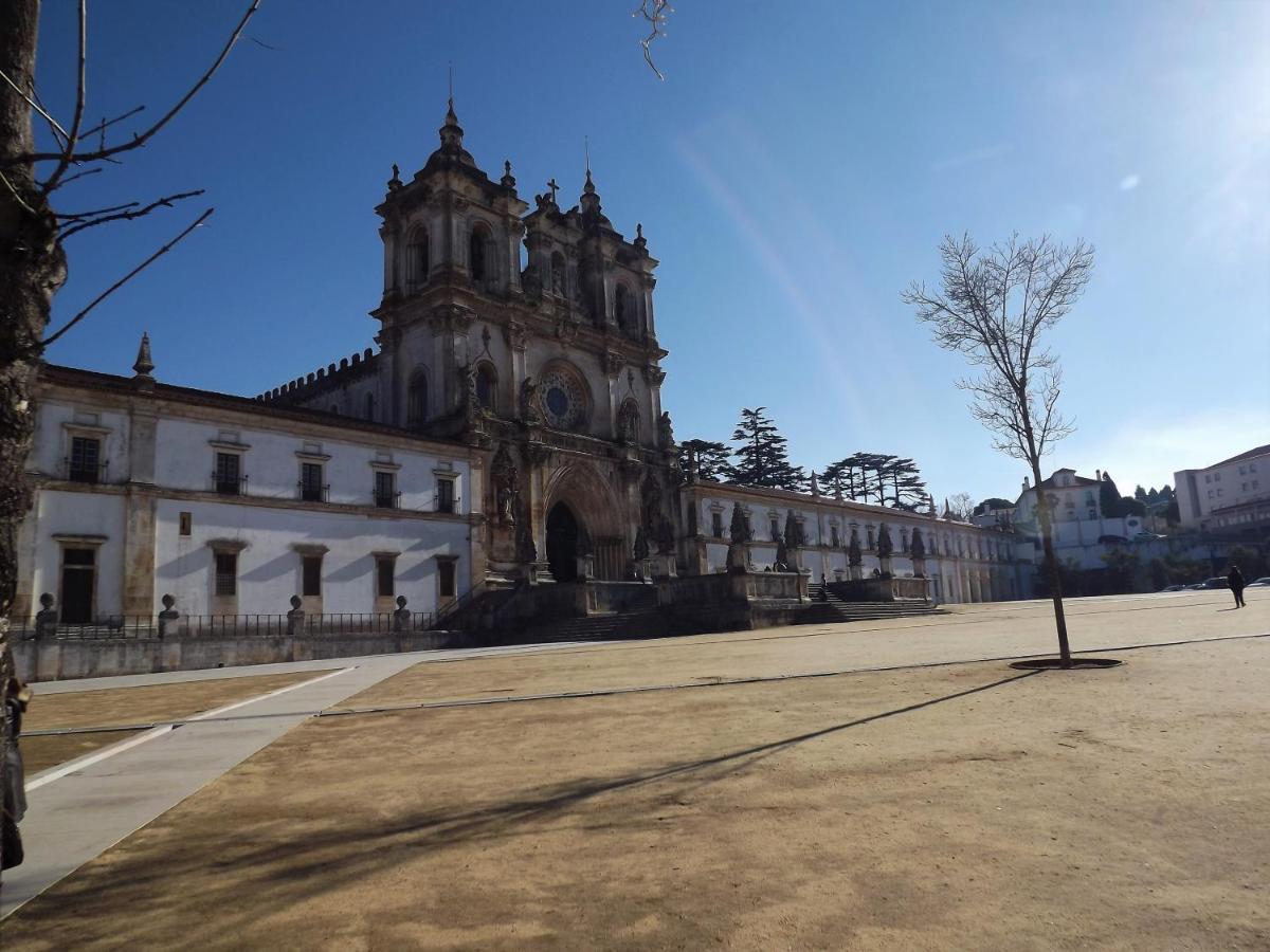 Casa Ceedina Bed And Breakfast & Beauty Batalha Exteriör bild
